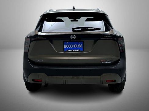 New 2026 Nissan Kicks SR w/ SR Premium Package image 6