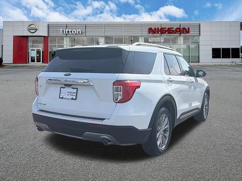 Used 2023 Ford Explorer Limited w/ Equipment Group 301A RWD image 7