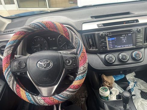 Used 2018 Toyota RAV4 LE w/ All Weather Liner Package image 16