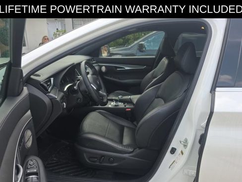 Used 2023 INFINITI QX55 Essential AWD/4WD image 4