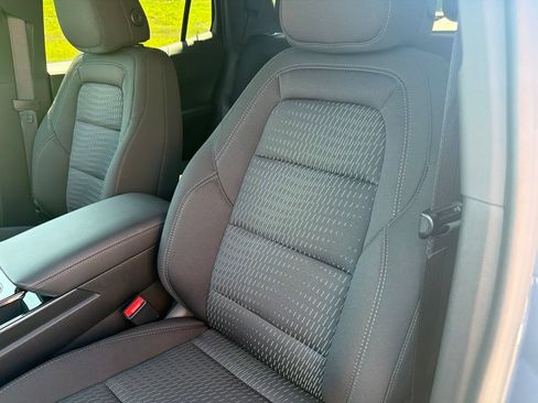 New 2027 Chevrolet Equinox LT AWD/4WD image 13