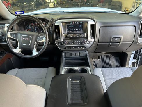 Used 2017 GMC Sierra 1500 SLE w/ SLE Value Package image 16