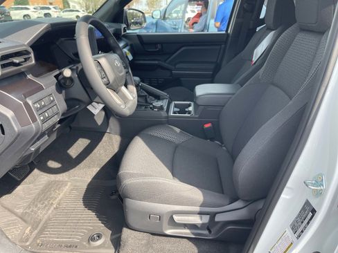 New 2026 Toyota 4Runner SR5 image 10