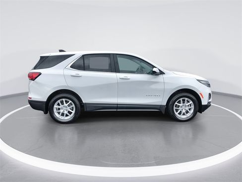 Used 2024 Chevrolet Equinox LT w/ LPO, Floor Liner Package image 9