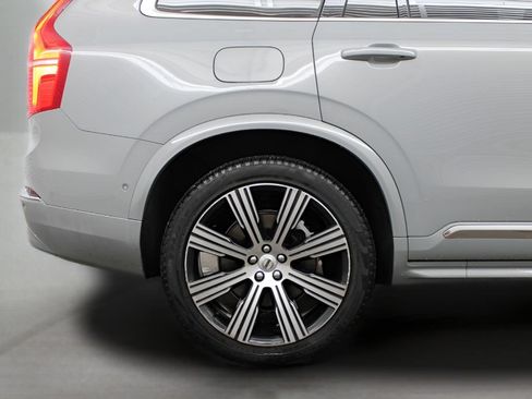 Certified 2024 Volvo XC90 B6 Ultimate w/ Protection Package Premier AWD/4WD image 13