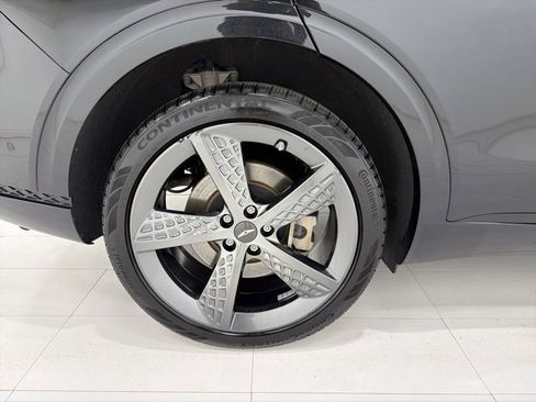 Used 2022 Genesis GV70 3.5T Sport w/ Sport Prestige Package image 42