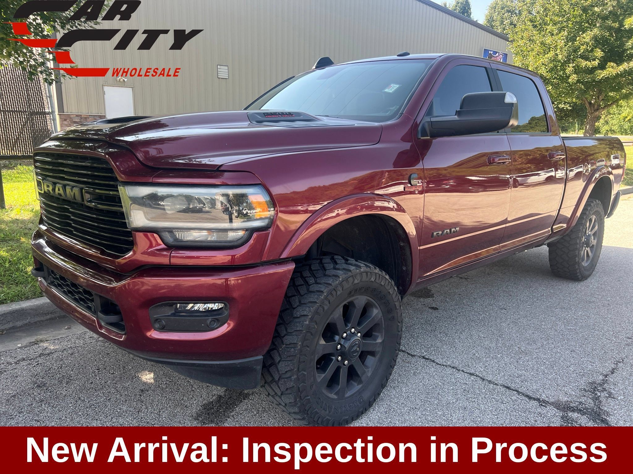 Used 2022 RAM 2500 Laramie AWD/4WD image 1