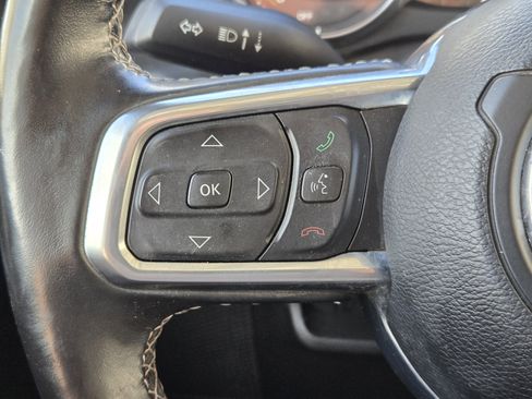 Used 2021 Jeep Wrangler Unlimited Sahara w/ Cold Weather Group image 30