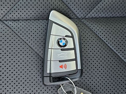 Used 2023 BMW X5 xDrive40i w/ Premium Package image 37