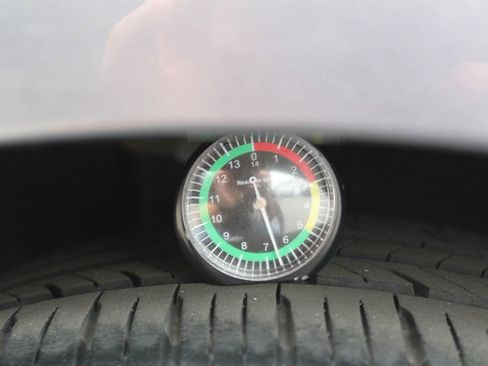 Used 2019 Honda Accord EX image 37