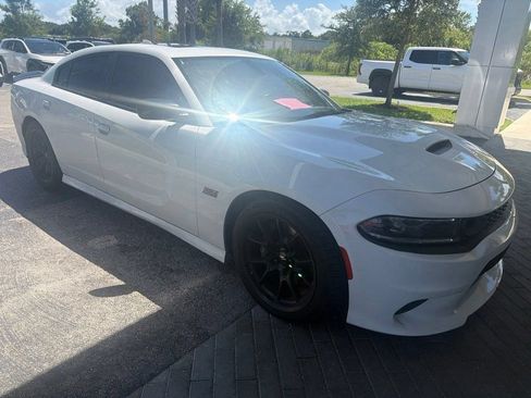Used 2023 Dodge Charger Scat Pack RWD image 2