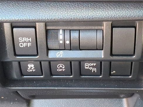 Certified 2021 Subaru Crosstrek 2.5i Limited w/ Moonroof Package 2 image 28