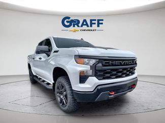 New 2026 Chevrolet Silverado 1500 Custom Trail Boss w/ LPO, Dark Essentials Package AWD/4WD video 2