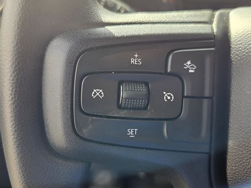 Used 2023 Chevrolet Silverado 1500 Custom AWD/4WD image 23