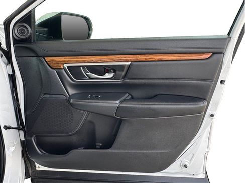 Used 2022 Honda CR-V Touring image 19
