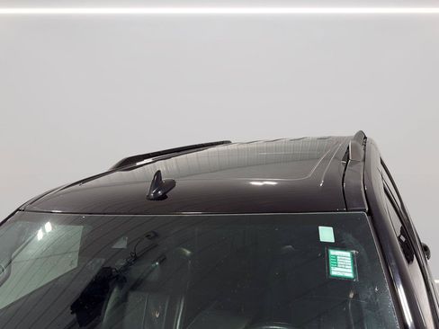 Used 2020 Ford Expedition XLT w/ Equipment Group 202A AWD/4WD image 27