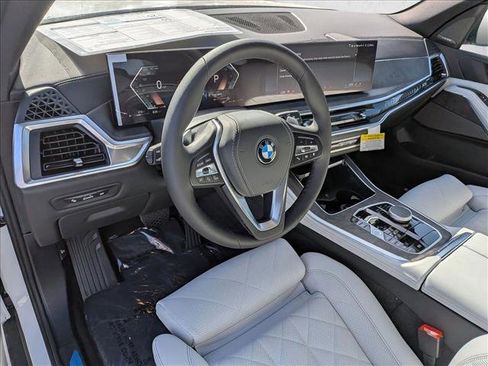 New 2026 BMW X5 xDrive40i AWD/4WD image 3
