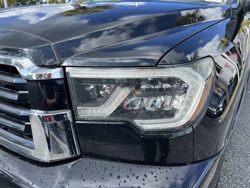 Used 2019 Toyota Sequoia TRD Sport AWD/4WD image 6