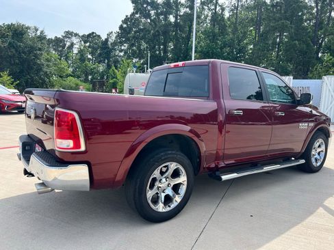 Used 2018 RAM 1500 Laramie w/ Convenience Group RWD image 3