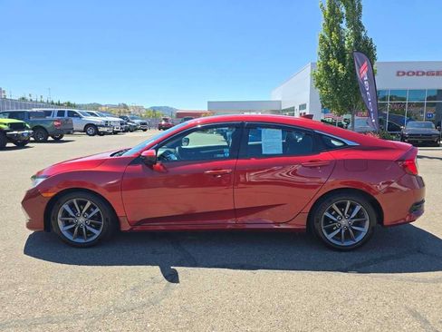 Used 2019 Honda Civic EX image 2