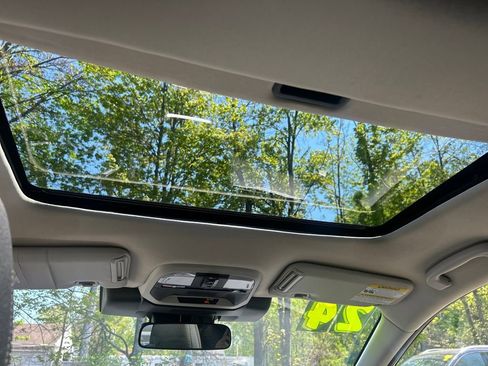 New 2024 Subaru Crosstrek 2.0i Premium AWD/4WD image 30