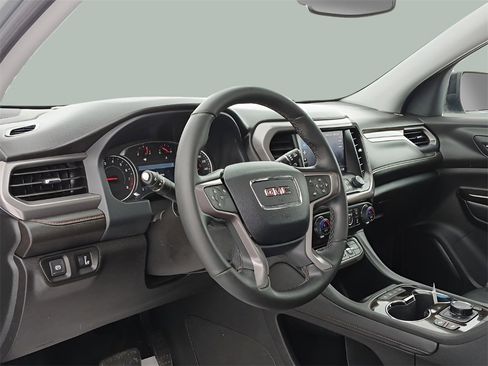 Used 2023 GMC Acadia AT4 image 12