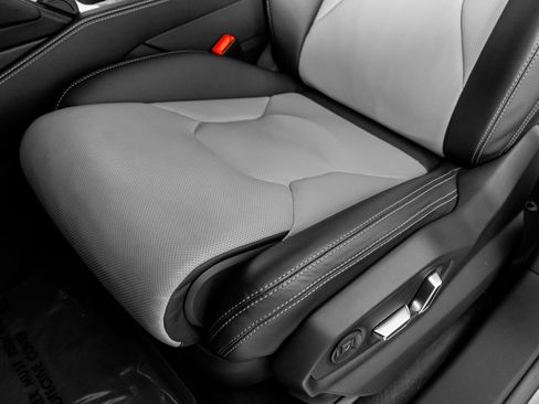 Used 2022 Lamborghini Urus AWD image 29