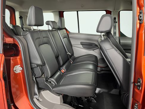 Used 2022 Ford Transit Connect XL w/ Trailer Tow Package FWD image 13