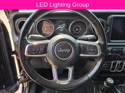 Used 2022 Jeep Gladiator Overland AWD/4WD image 13