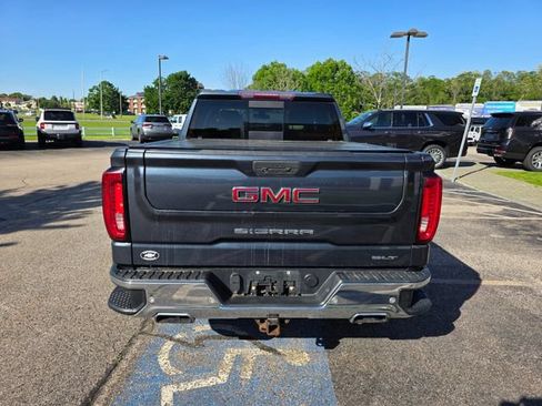 Used 2020 GMC Sierra 1500 SLT w/ SLT Premium Plus Package AWD/4WD image 3