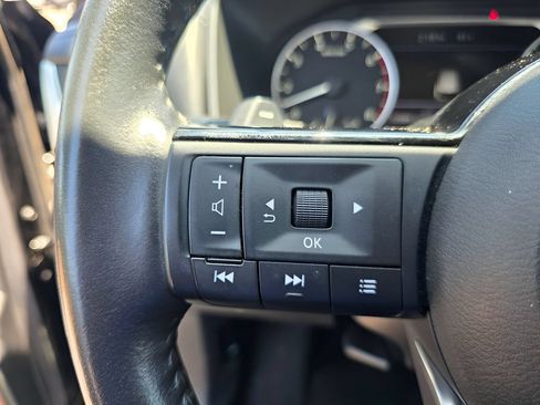Used 2023 Nissan Rogue SV w/ SV Premium B Package AWD/4WD image 22