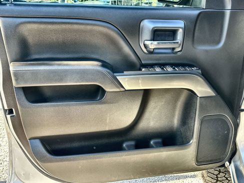 Used 2019 Chevrolet Silverado 1500 LT image 28