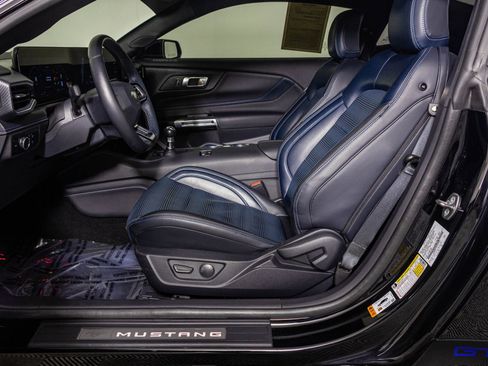 Used 2024 Ford Mustang GT Premium RWD image 28