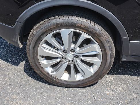 Used 2020 Buick Encore Preferred FWD image 11