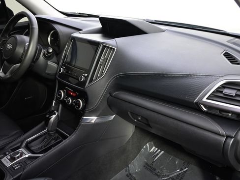 Used 2023 Subaru Forester Touring AWD/4WD image 15