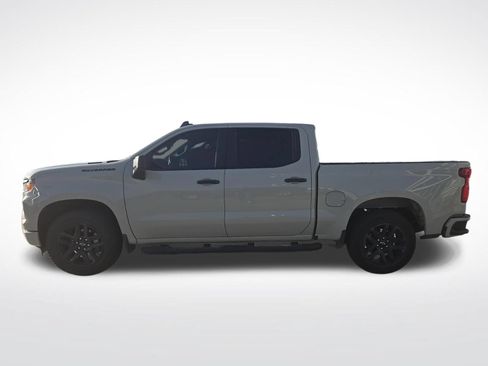 Used 2026 Chevrolet Silverado 1500 Custom w/ Turbomax Blackout Package RWD image 11