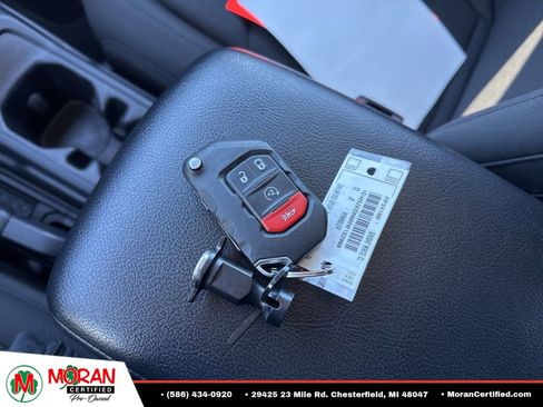 Used 2022 Jeep Wrangler Unlimited Sport AWD/4WD image 27