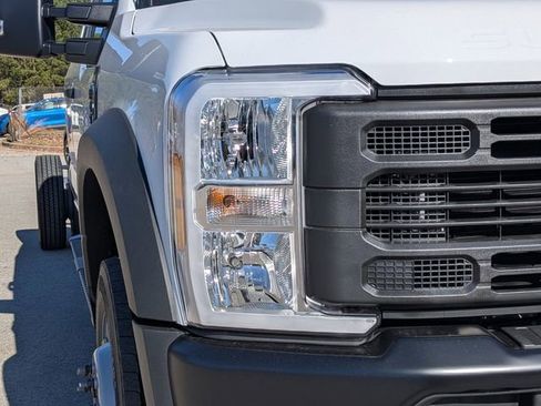 New 2026 Ford F450 XL image 9