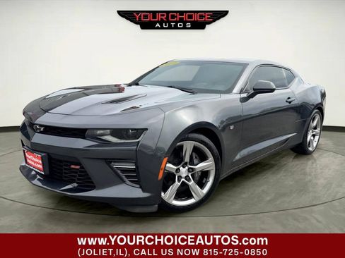 Used 2018 Chevrolet Camaro SS RWD image 1