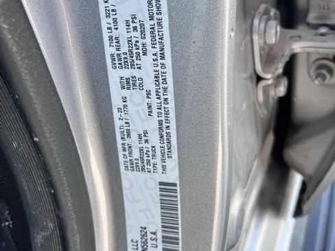 Used 2023 RAM 1500 Limited image 14