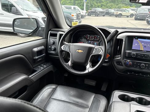 Used 2018 Chevrolet Silverado 1500 LTZ Z71 AWD/4WD image 24