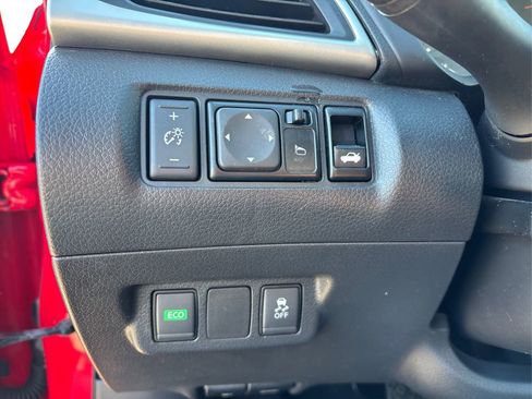 Used 2019 Nissan Sentra SV image 33