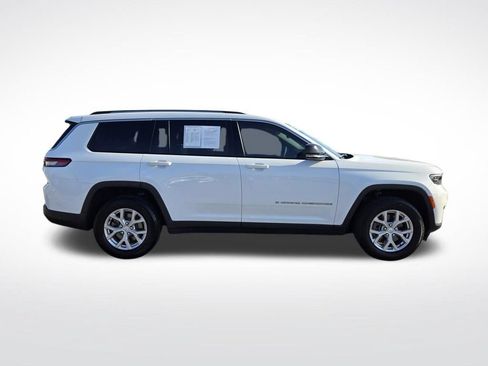 Used 2023 Jeep Grand Cherokee L Limited w/ Trailer Tow Group (B) AWD/4WD image 2