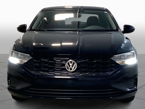 Used 2021 Volkswagen Jetta SE image 4