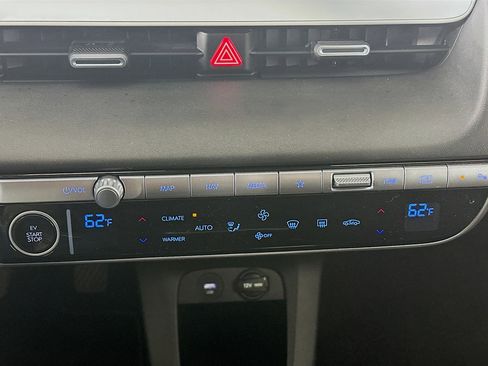 Used 2024 Hyundai Ioniq 5 SEL image 23
