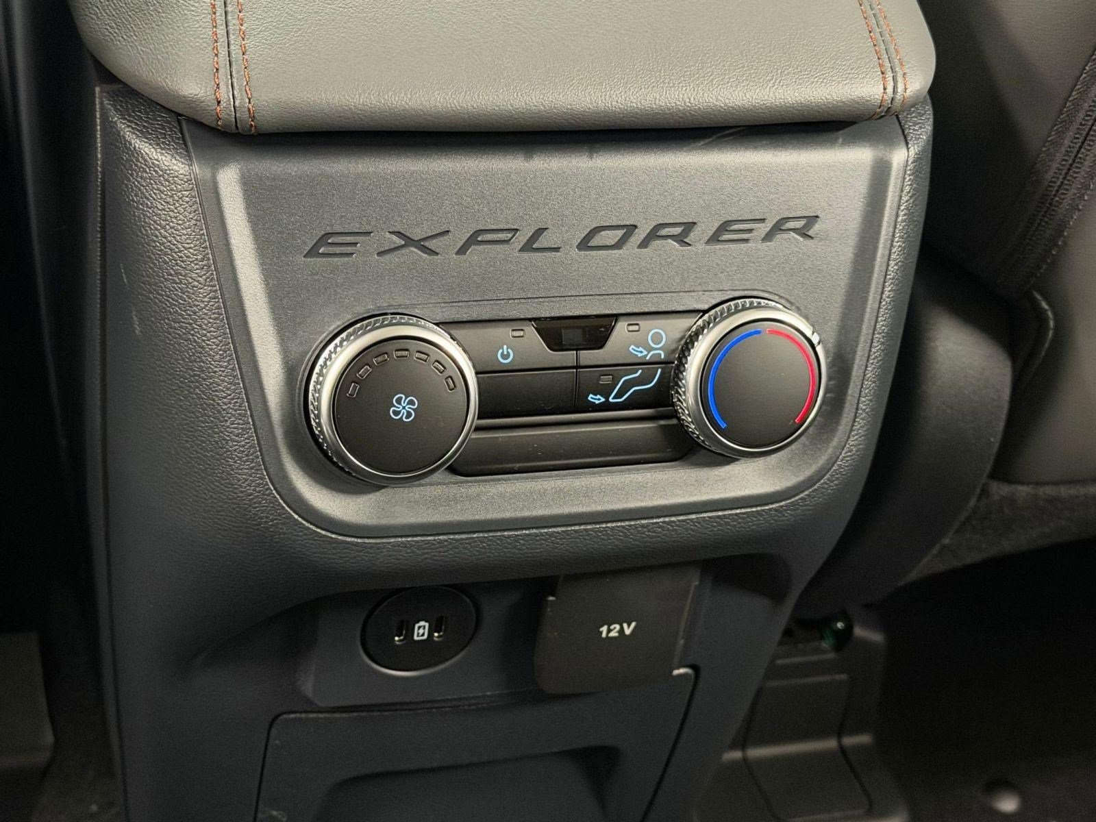 New 2026 Ford Explorer Active w/ Active Comfort Package AWD/4WD image 23