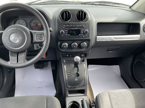 Used 2017 Jeep Compass Sport w/ Power Value Group image 12