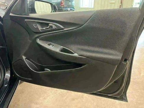 Used 2023 Chevrolet Malibu LT image 25