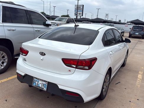 Used 2020 Kia Rio S FWD image 9