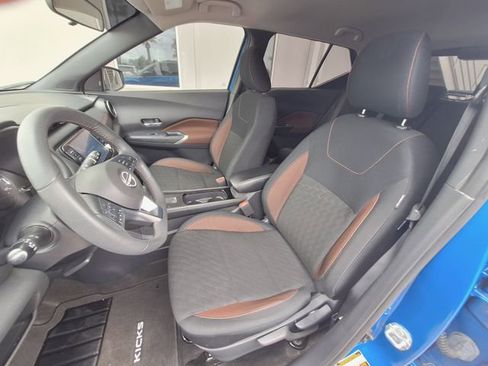 Certified 2024 Nissan Kicks SR image 11